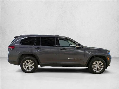Baltic Gray Metallic Clearcoat 2023 Jeep Grand Cherokee L Limited