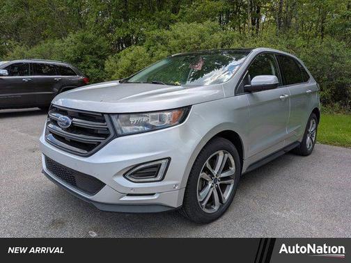 Ruby Red Metallic Tinted Clearcoat 2016 Ford Edge Sport