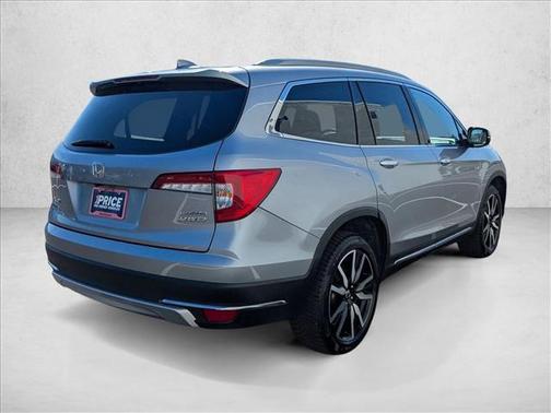 2020 Honda Pilot Touring 8-Passenger