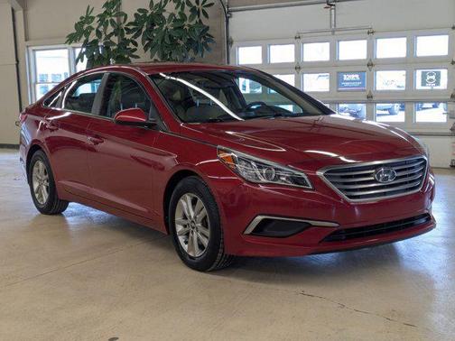 2017 Hyundai SONATA SE