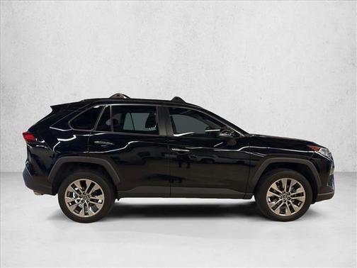 Midnight Black Metallic 2019 Toyota RAV4 Limited