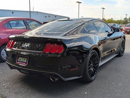 2017 Ford Mustang GT Premium