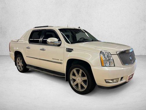 White Diamond Tricoat 2012 Cadillac Escalade EXT Luxury