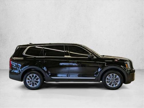 2023 Kia Telluride LX