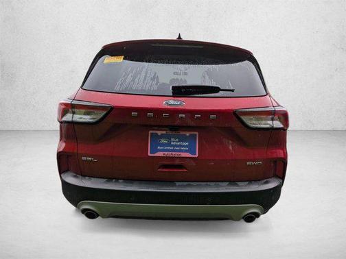Rapid Red Metallic Tinted Clearcoat 2022 Ford Escape SEL