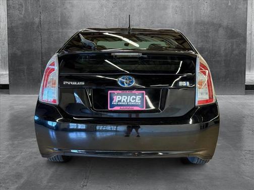 2014 Toyota Prius Two