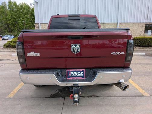 Delmonico Red Pearlcoat 2018 RAM 1500 Big Horn