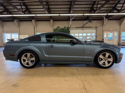 2007 Ford Mustang GT Premium