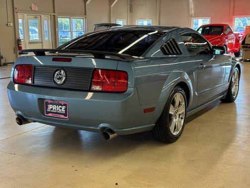 2007 Ford Mustang GT Premium