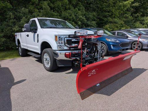 Oxford White 2022 Ford F-350 XL