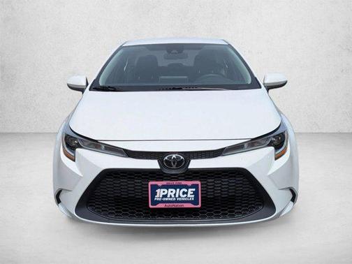 Blizzard Pearl 2020 Toyota Corolla LE
