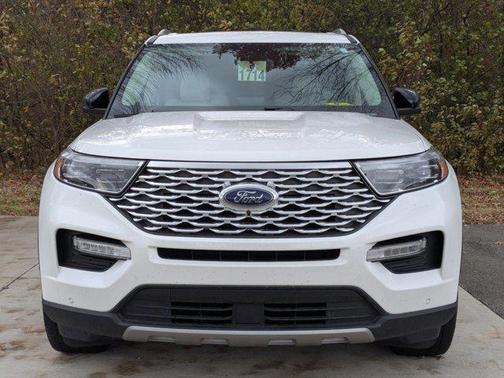 2022 Ford Explorer Platinum