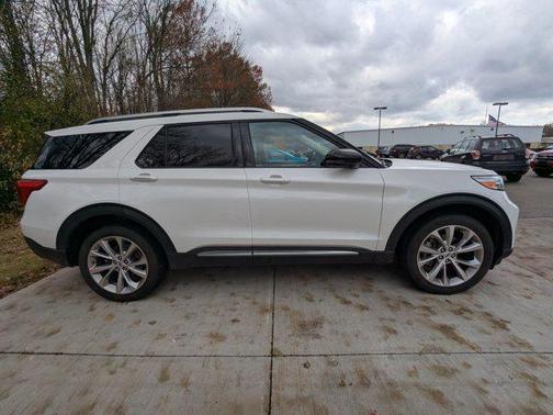 2022 Ford Explorer Platinum