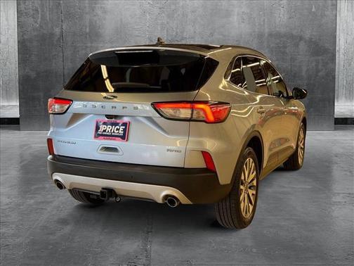 2022 Ford Escape Titanium