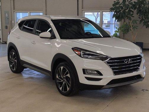 2020 Hyundai TUCSON Sport
