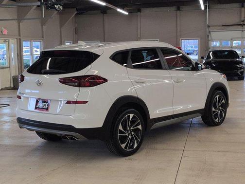 2020 Hyundai TUCSON Sport