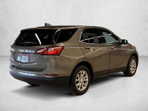 Pepperdust Metallic 2019 Chevrolet Equinox 1LT