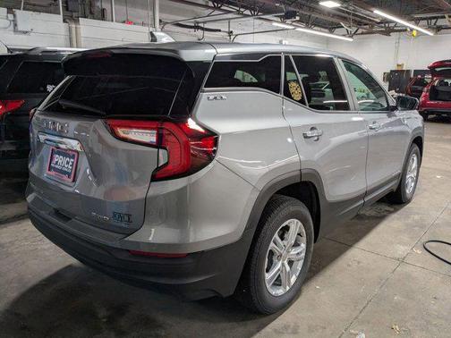 Sterling Metallic 2024 GMC Terrain SLE