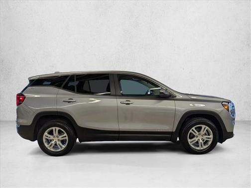 Sterling Metallic 2024 GMC Terrain SLE