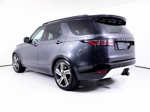 2024 Land Rover Discovery P360 Metropolitan Edition