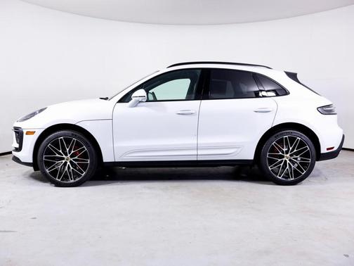 2025 Porsche Macan S