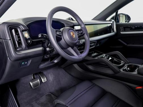 2025 Porsche Cayenne S Coupe AWD