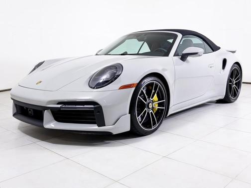 2025 Porsche 911 Turbo S