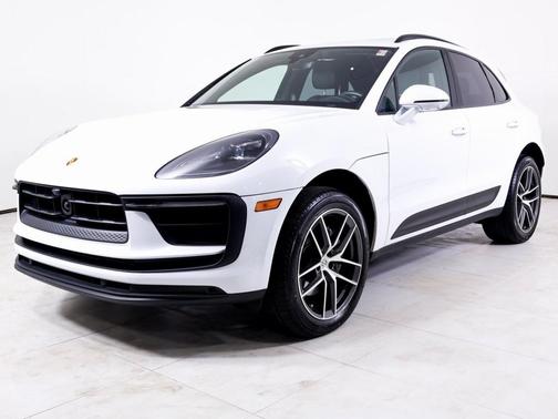 2024 Porsche Macan 
