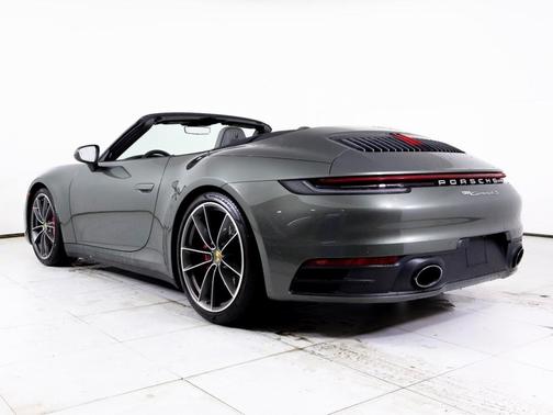 2020 Porsche 911 Carrera 4S