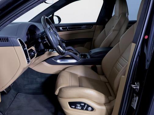 2019 Porsche Cayenne Turbo
