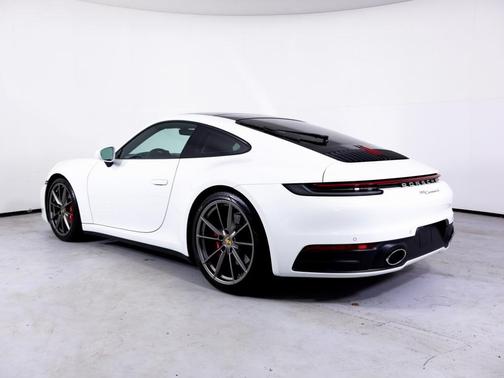 2020 Porsche 911 Carrera S