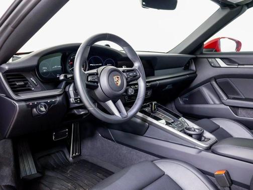 2024 Porsche 911 Carrera 4S