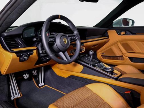 2024 Porsche 911 S/T
