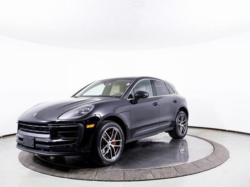 2022 Porsche Macan S