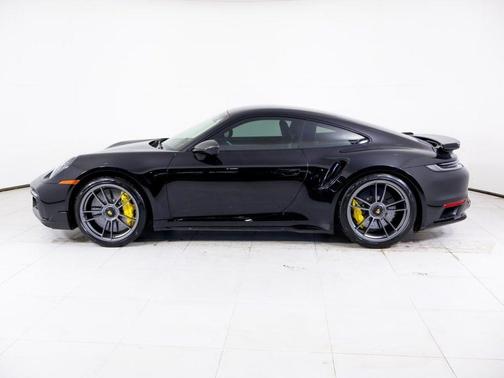 2025 Porsche 911 Turbo S