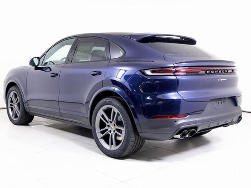 2026 Porsche Cayenne AWD