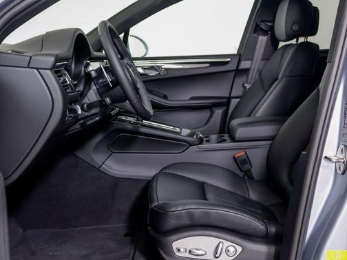 Dolomite Gray 2026 Porsche Macan S