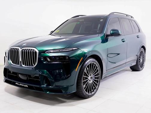 2025 BMW ALPINA XB7 Base
