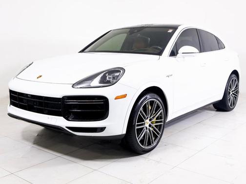 2023 Porsche Cayenne Turbo S