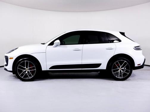 2023 Porsche Macan S