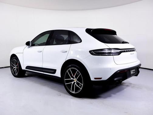 2023 Porsche Macan S
