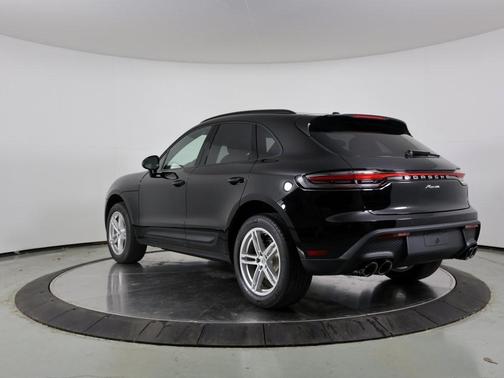 2024 Porsche Macan