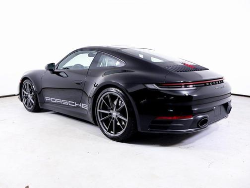 2024 Porsche 911 Carrera T