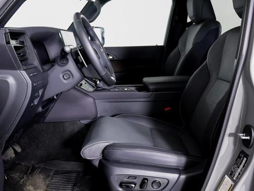 2025 Lexus GX 550 Luxury