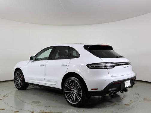 2024 Porsche Macan S