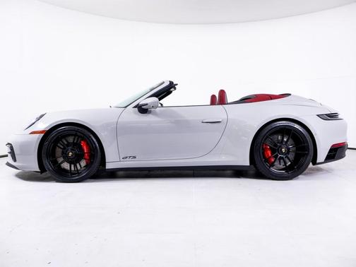 2022 Porsche 911 Carrera GTS