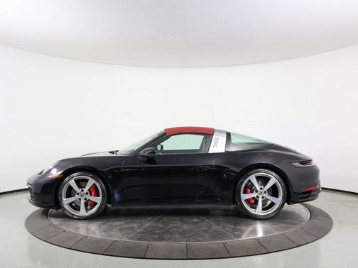 2021 Porsche 911 Targa 4S