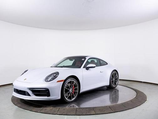 2023 Porsche 911 Carrera 4S