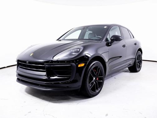 2022 Porsche Macan S