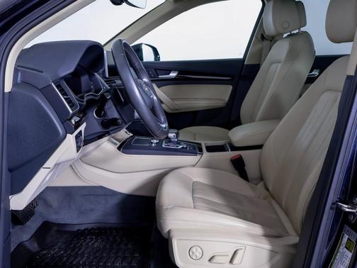 2019 Audi Q5 2.0T Premium Plus